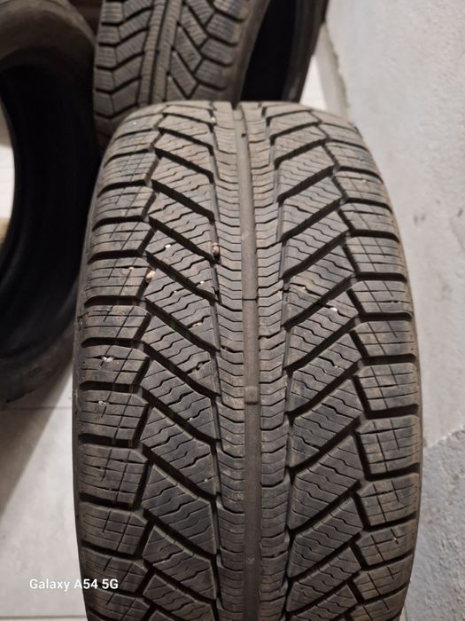 4бр Зимни гуми Point S 225/45/17"