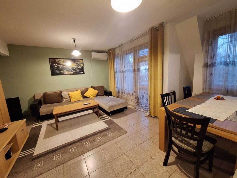 Тристаен апартамент