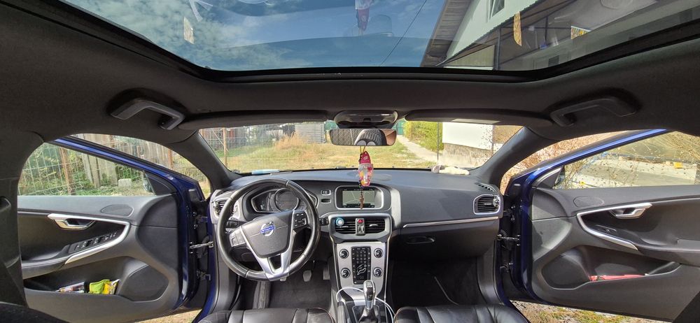 VOLVO V40 2015 — imagine 4
