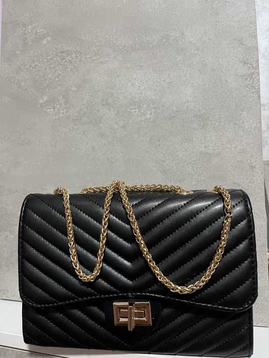 Дамски чанти в отлично състояние