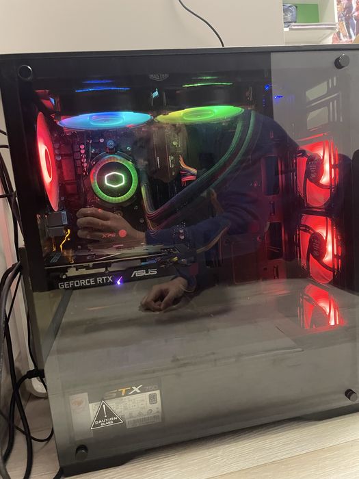 Мощен Геймарски Компютър