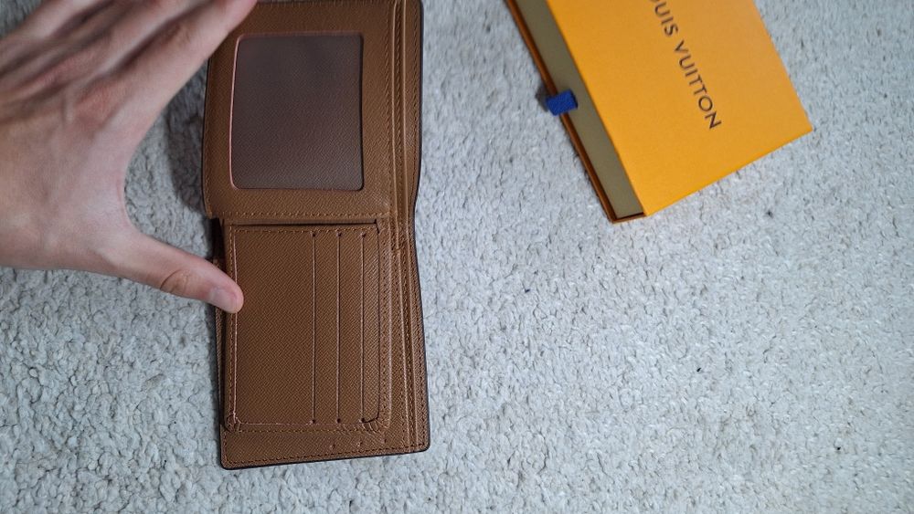 Portofel Louis Vuitton