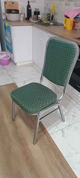 Стул кухоннный гостинный