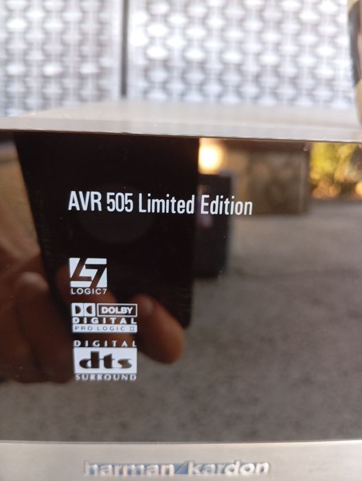 Ресивър Harman Kardon AVR 505 Limited Edition.