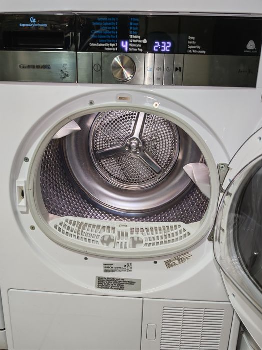 Uscător grundig defect