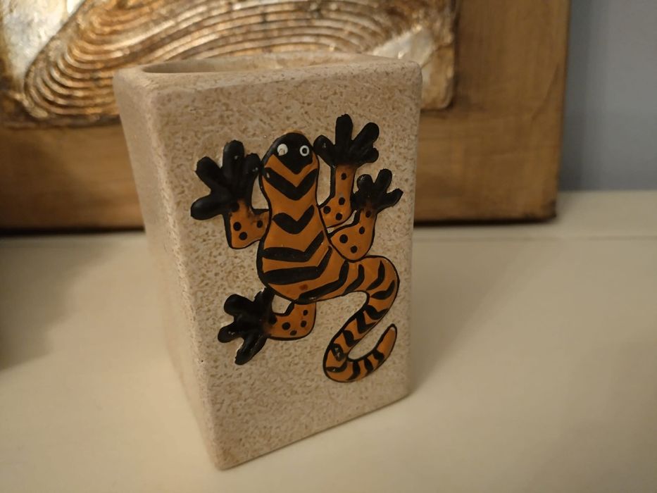 Керамичен свещник от Канарските острови