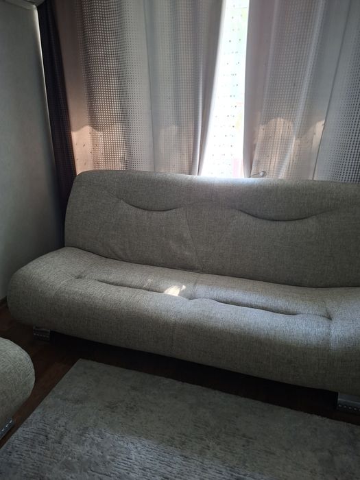 Продам диван и кресло