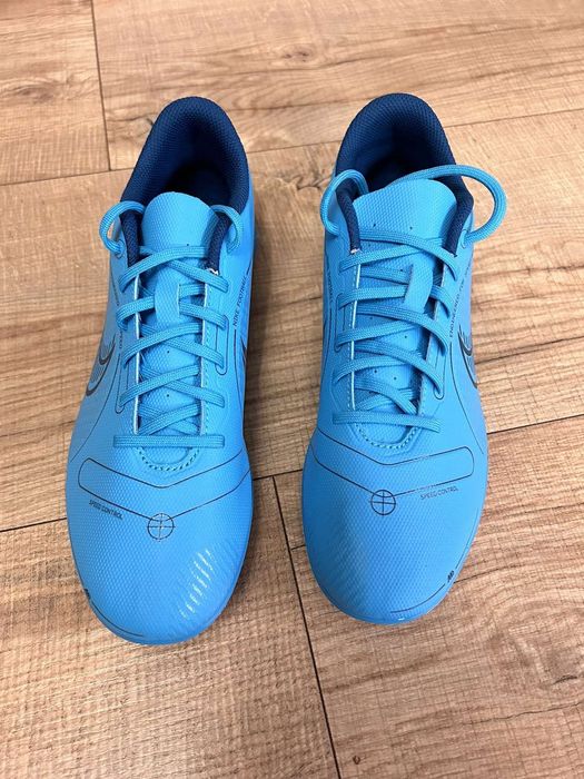 Бутонки от Англия