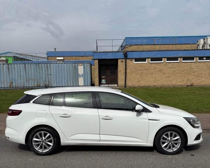 Haion cu Luneta Usa Portbagaj Spate Alb Renault Megane 4 Grandtour Breack Caravan Combi Lung