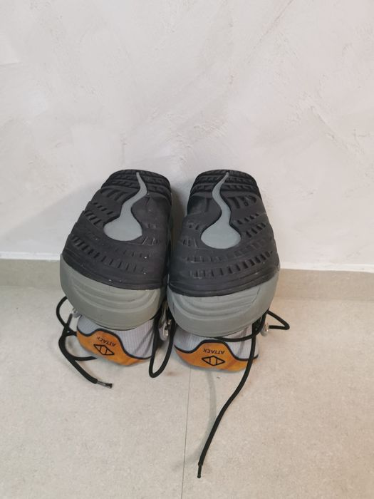 Boți snowboard de vânzare