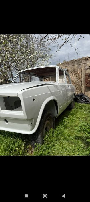 ВАЗ Кузов Сотилади 2107 или 2003