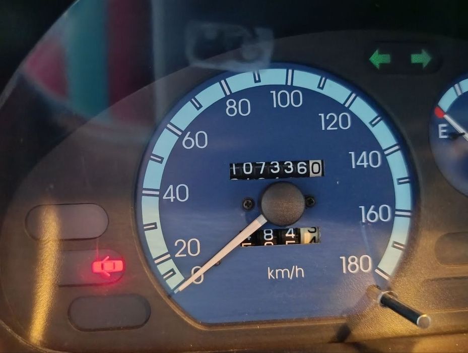 Srochna 2018 matiz Sotiladi 3 tali