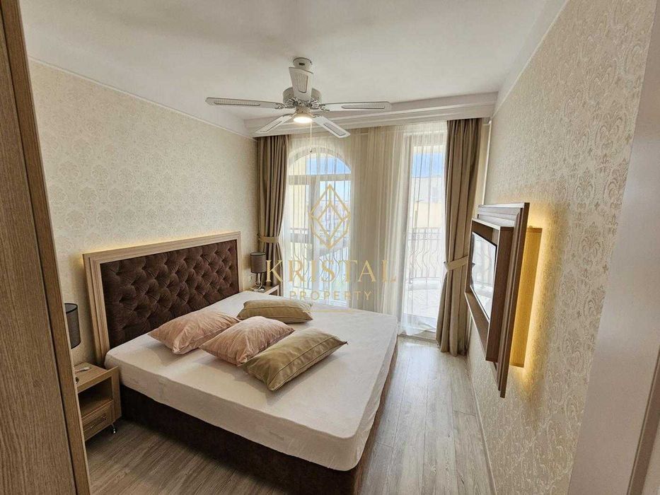 Продава се Двустаен апартамент в Свети Влас - 42 кв.м за 2500 €/кв.м - Снимка #8