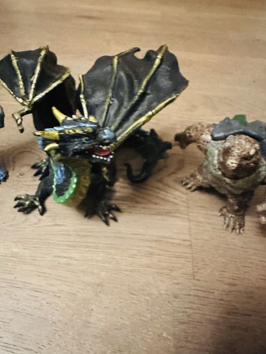 Seria Eldrador jucarii Schleich