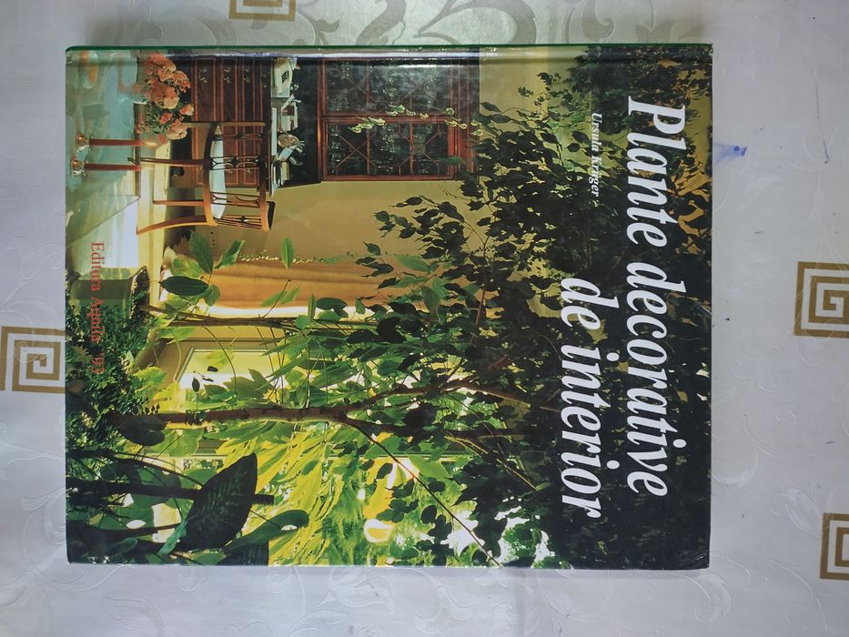 Cărți despre grădinărit, plante decorative, acvariu, etc