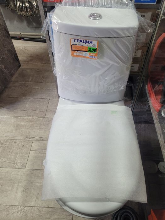 Продам унитаз новый
