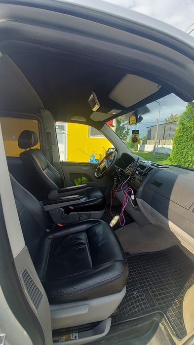 Vând sau schimb vw t5