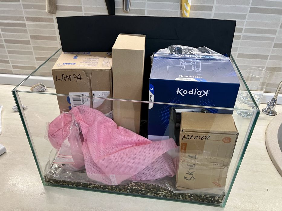 Acvariu Marina 25 L  echipat complet