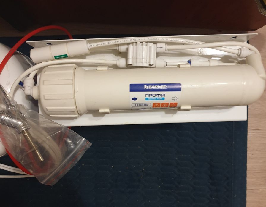 Водоочиститель бытовой.