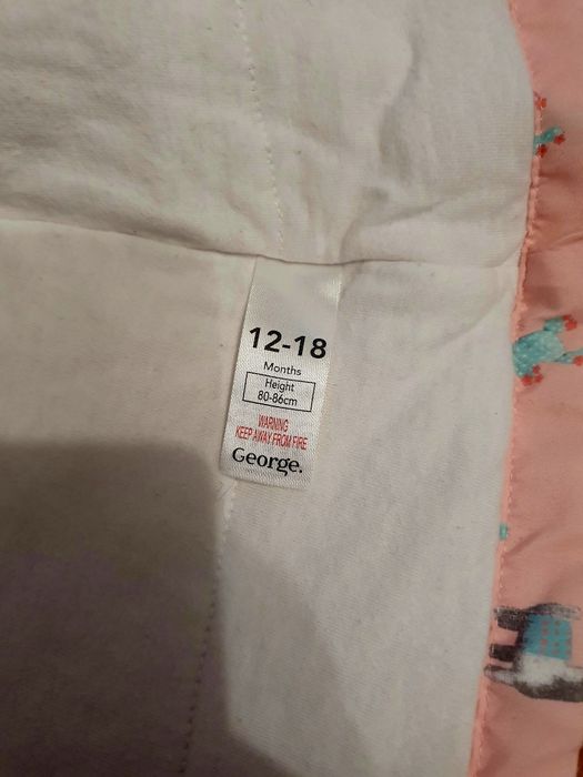 Пролетно яке за момиче