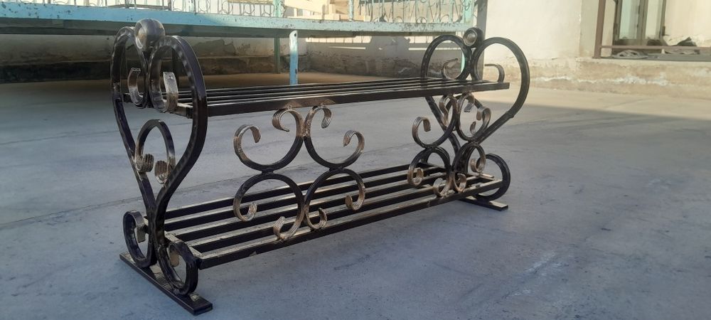 Мангалка, Обувница, Стулья. Продаются