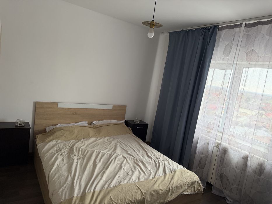Inchiriez apartament cu 2 camere