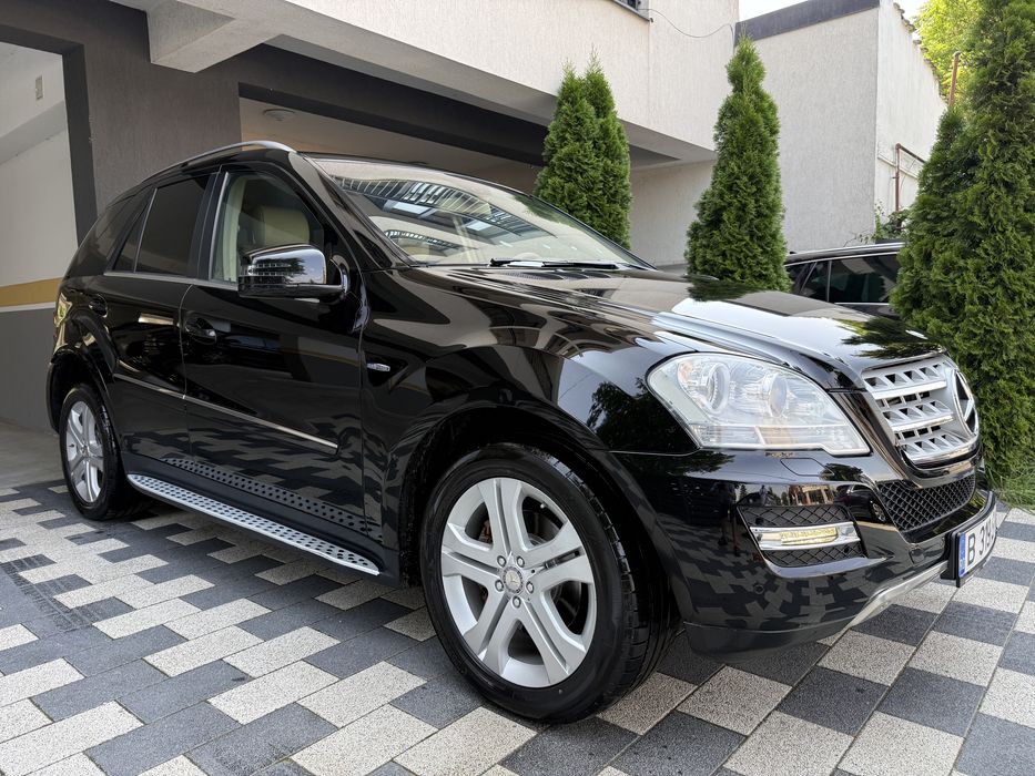 MERCEDES-BENZ ML-Class 2010