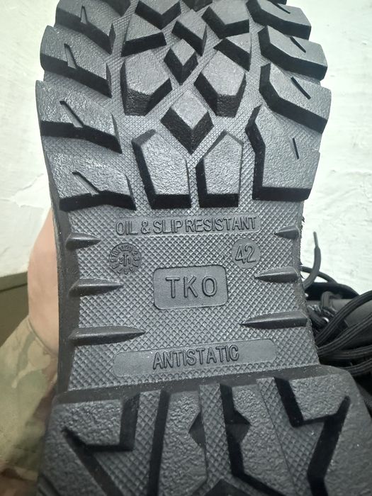 Берцы зима лето новые в 7000тг