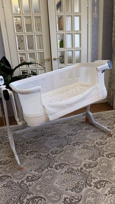 Продам детскую Кровать-манеж