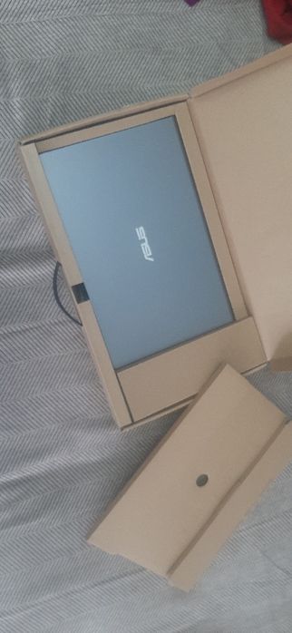 Продам ноутбук Асус