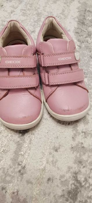 Pantofi Geox mărimea 25