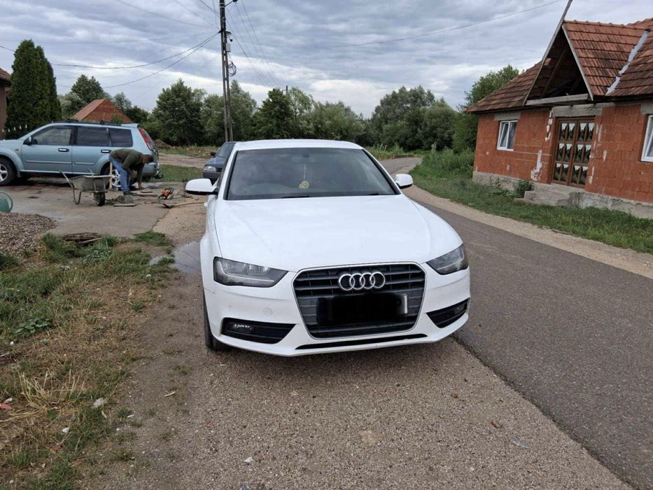 Bara fata audi a4 b8.5 fara spalatori far ly9c