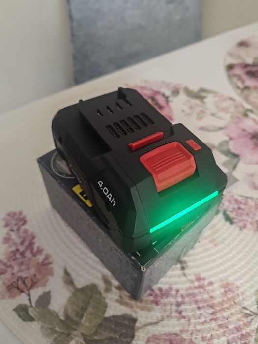 Vand 2 bateri Parkside smart  20v/4 Am