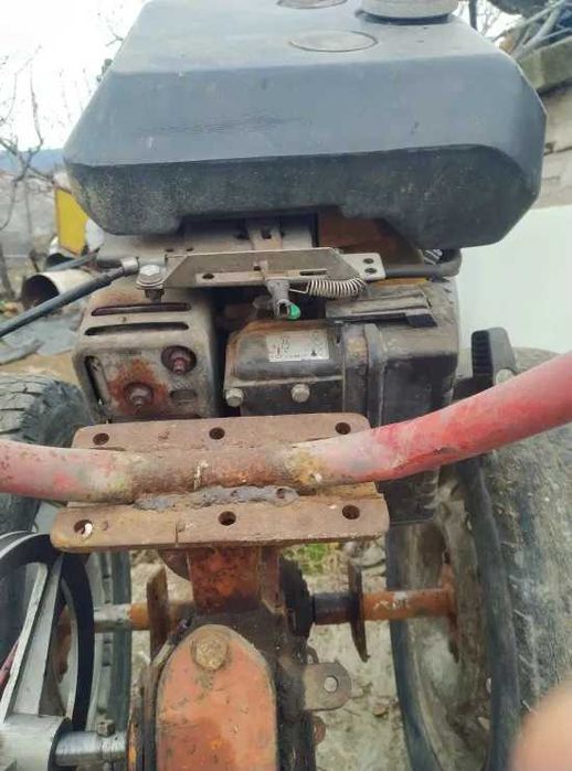 Продавам мощна италианска фреза ACME – 220 кубика (5.5HP)