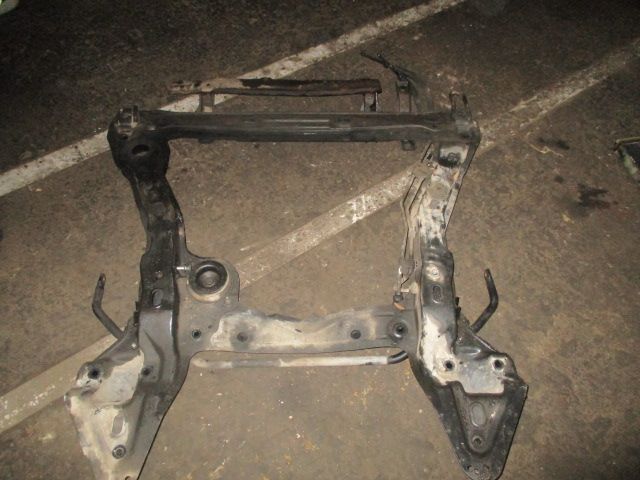 Jug motor traversa fata Alfa Romeo 166 2,4 diesel JTD ORIGINAL