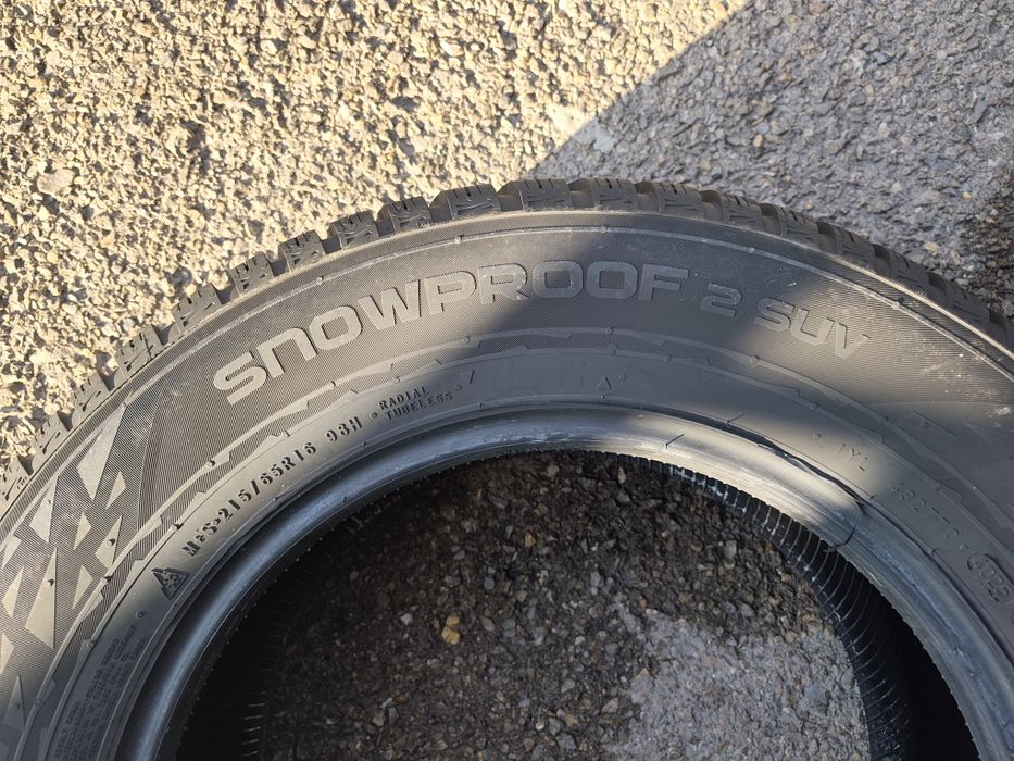 215/65/16" 2бр Nokian snowproof 2 suv, dot4022,7mm