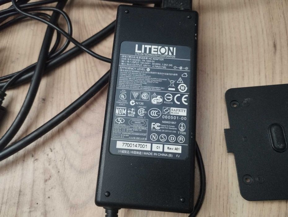 Multirama лаптоп на части