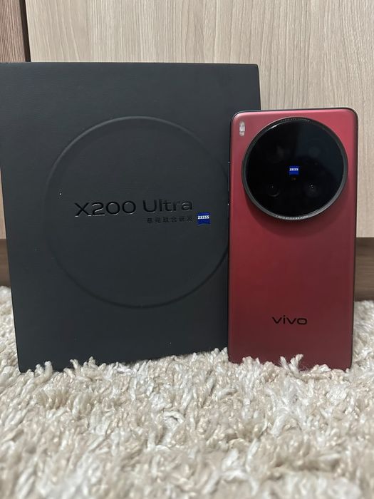 vivo 200 ultra 512/16 верефицирован красный