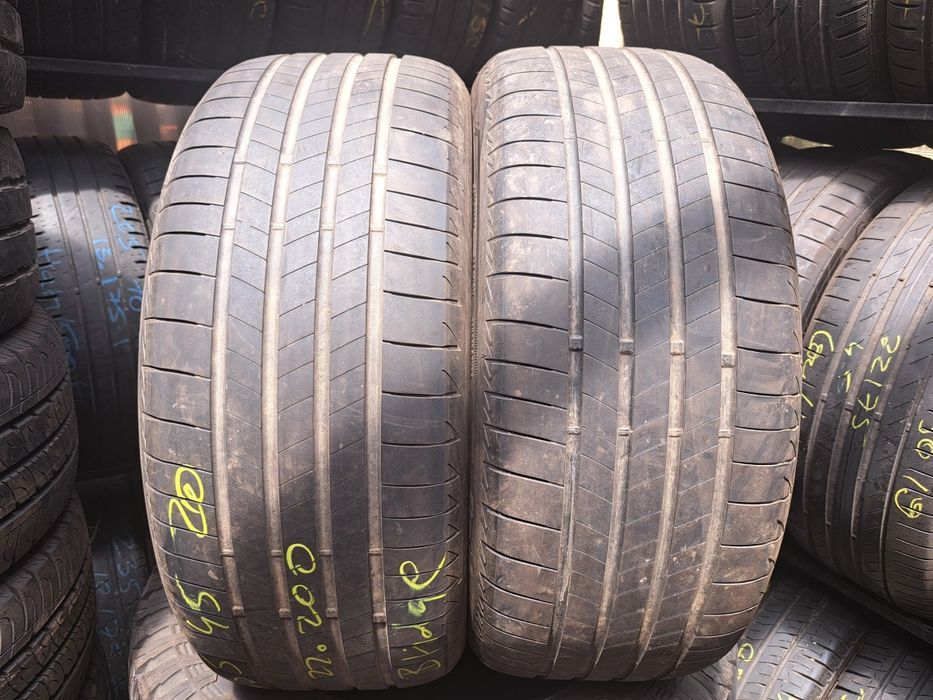 2 anvelope 255/45 R20 Bridgestone dot 2022