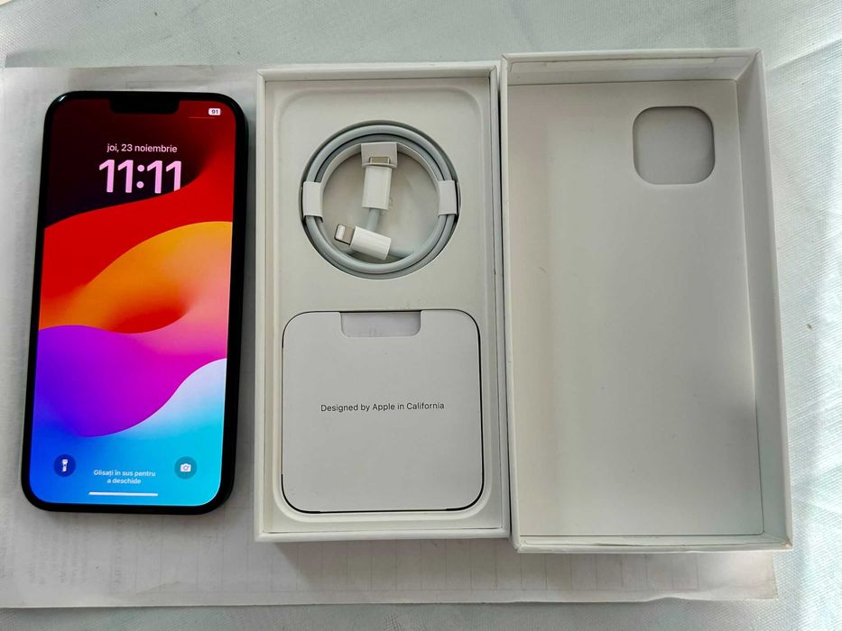 Iphone 14 plus 256 gb, husa folie, negru, stare foarte buna