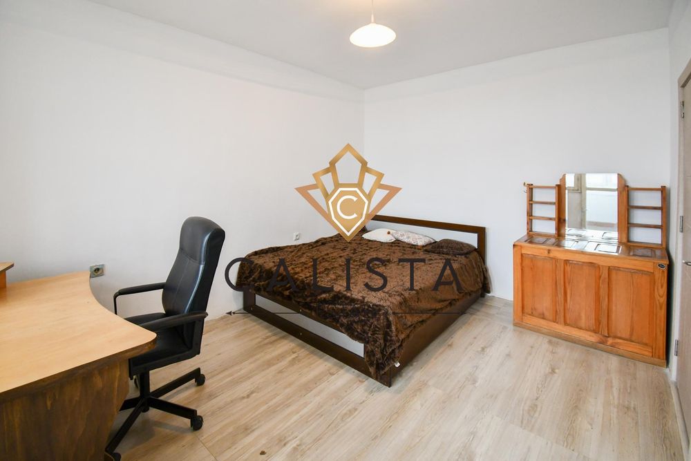 Дава се под наем Тристаен апартамент в София, Зона Б-18 - 75 кв.м за 549 € - Снимка #3