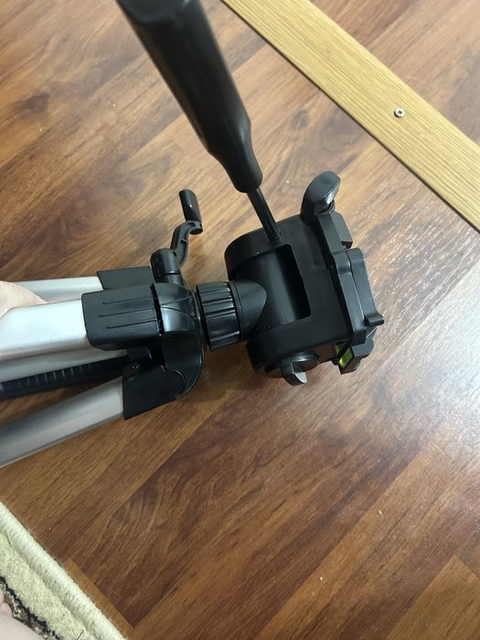 Продам штатив напольный