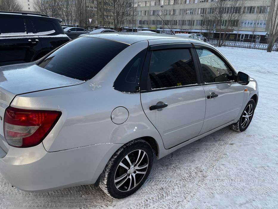 Lada granta лада гранда продам автомат