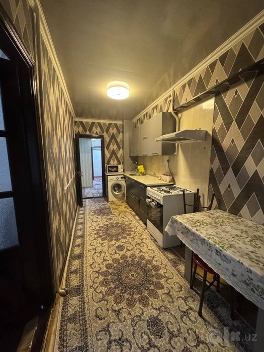 Продажа Квартира Ц-4 Алайский базар Метро Рядом С Мебелю и с Техникой