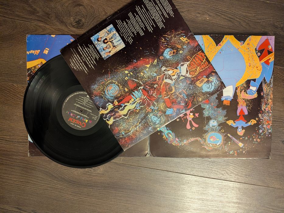 Vinil Queen A kind of Magic