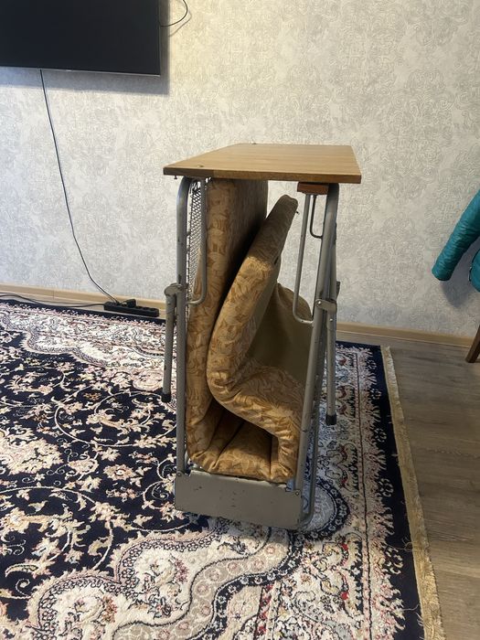 Складная кровать