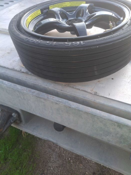 Резервна гума патерица