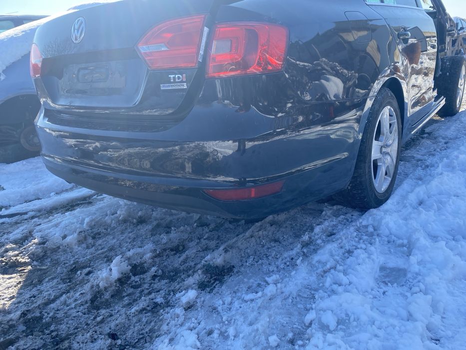 задна броня фолксваген джета vw jetta