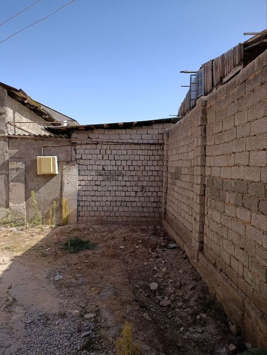 Срочно угловой Мирзо-Улугбек Геникология2 .8 сот