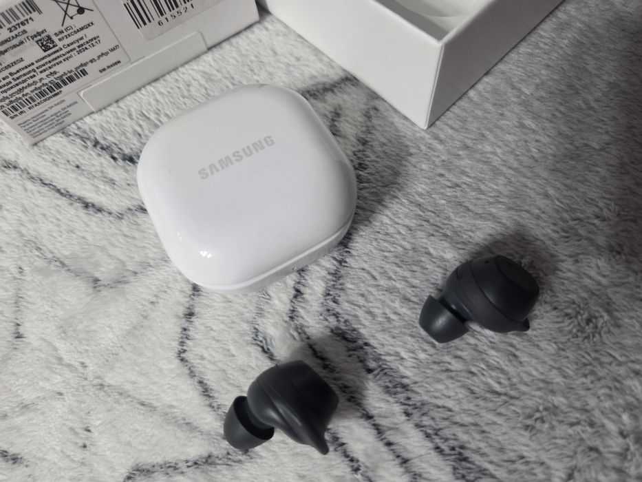 Наушники SAMSUNG Galaxy Buds FE графит
